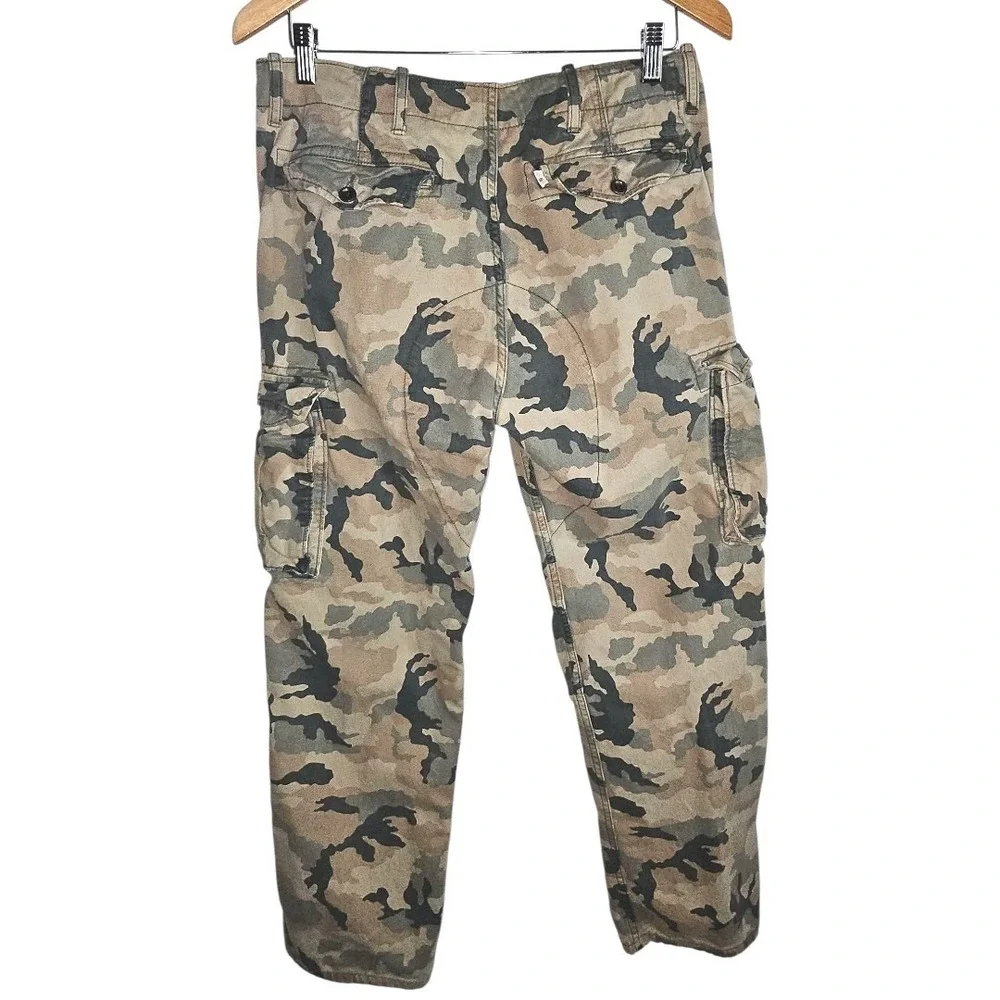 2013 Levi's Woodland Camouflage Cargo Pants Green‎ 30x28 Utility Streetwear Camo